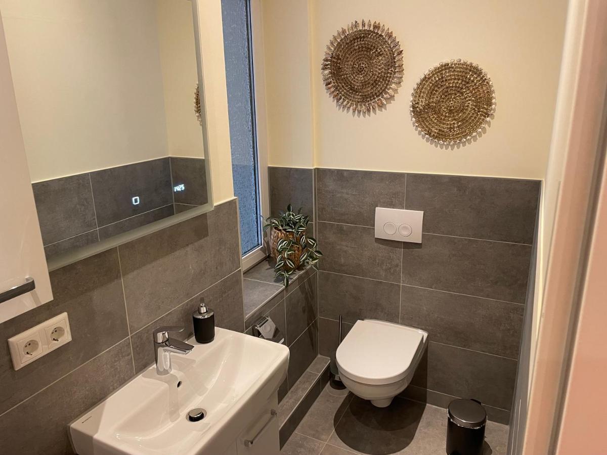 Elisabett Erfurt - Apartment Elisa - 4 Schlafzimmer Und 2 Baeder, Bis 6 Personen Exterior photo
