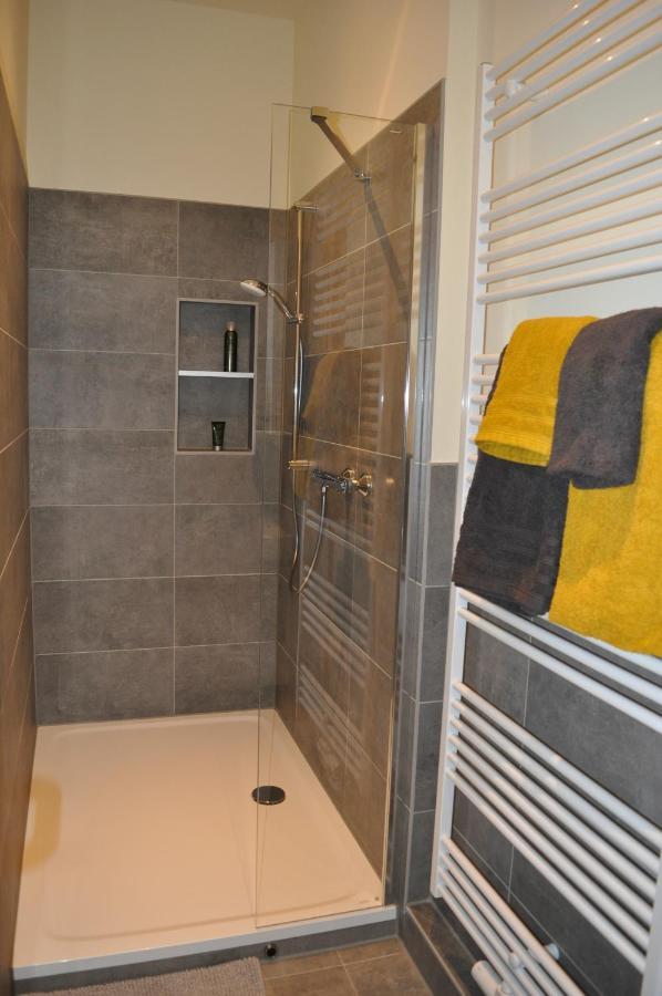 Elisabett Erfurt - Apartment Elisa - 4 Schlafzimmer Und 2 Baeder, Bis 6 Personen Exterior photo
